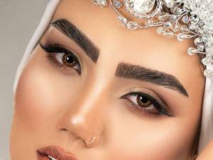 اجرای میکاپ 