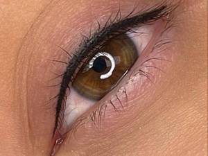 خط مژه ی ظریف