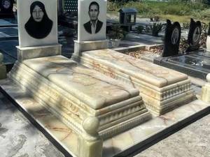 سنگ مرمر کرمان به همراه کتیبه
