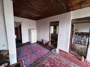 خانه حیاط دار با قابلیت اضافه کردن زمین 