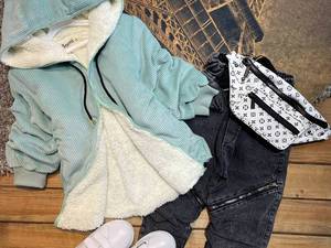 سویشرت مخمل کبریتی داخل ببعی