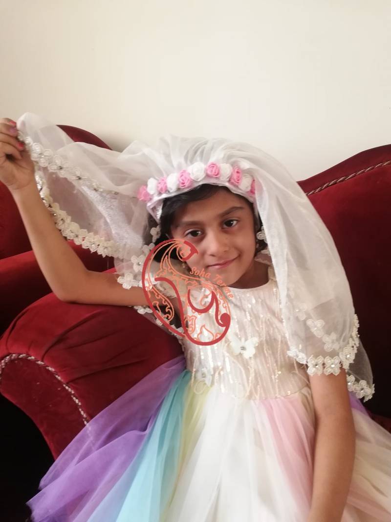 تور عروس سفید و صورتی