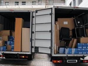 حمل مبلمان و کالا تجاری در خیابان کارگر 